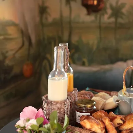 La Roulotte Champetre Des Grillots