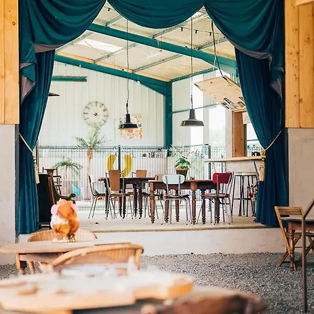 La Roulotte Champetre Des Grillots * Beaulon